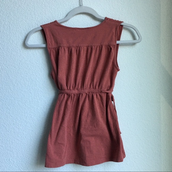 LOFT XSP Pink Petite V-Neck Tank - Picture 2 of 3